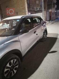 نیسان کیکس